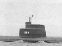 USS Trigger (SS-564), 20 inch Mahogany Submarine Model