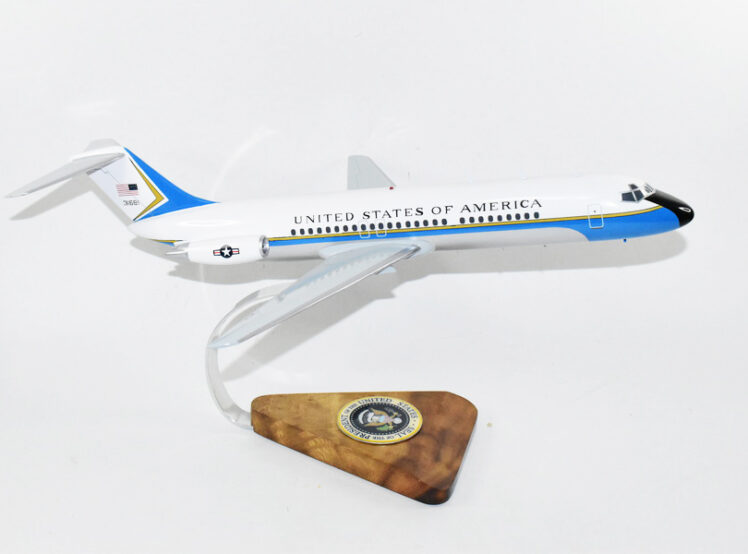Air Force Two VC-9 31681