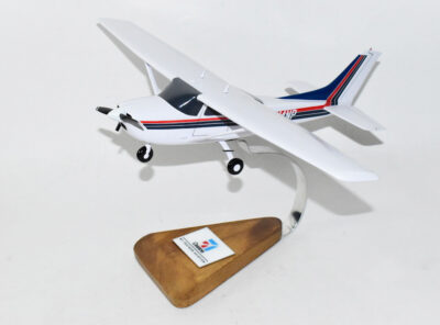 Cessna® 172P Skyhawk, N4NP