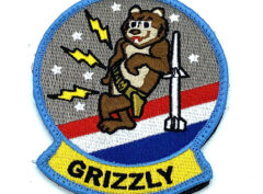 EA-18 Grizzly Shoulder Patch –  With Hook and Loop
